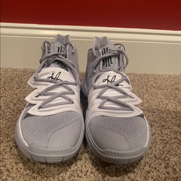 New! Kyrie 5 - Picture 2 of 5
